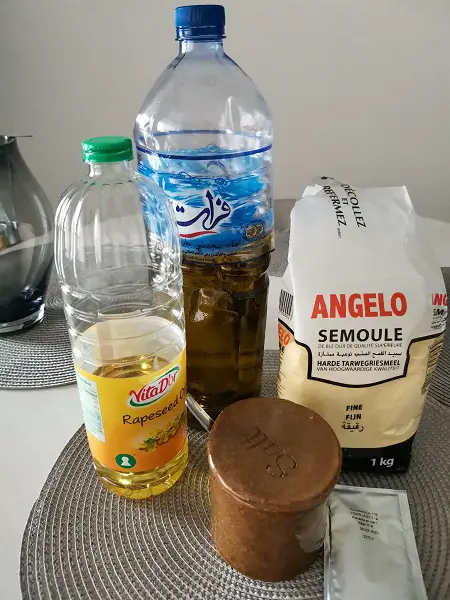 Tunisian Mlawi ingredients